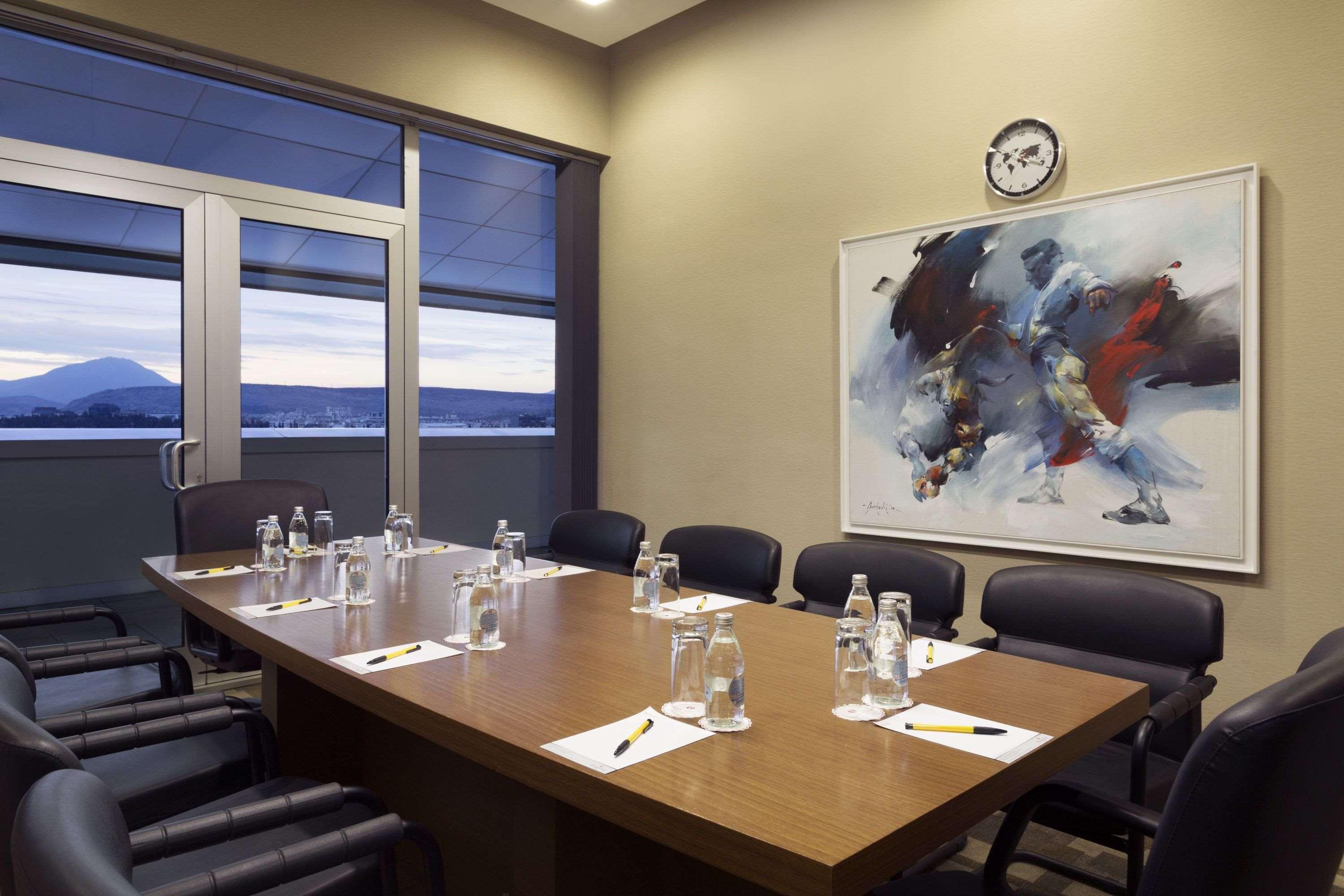 Ramada By Wyndham 4*